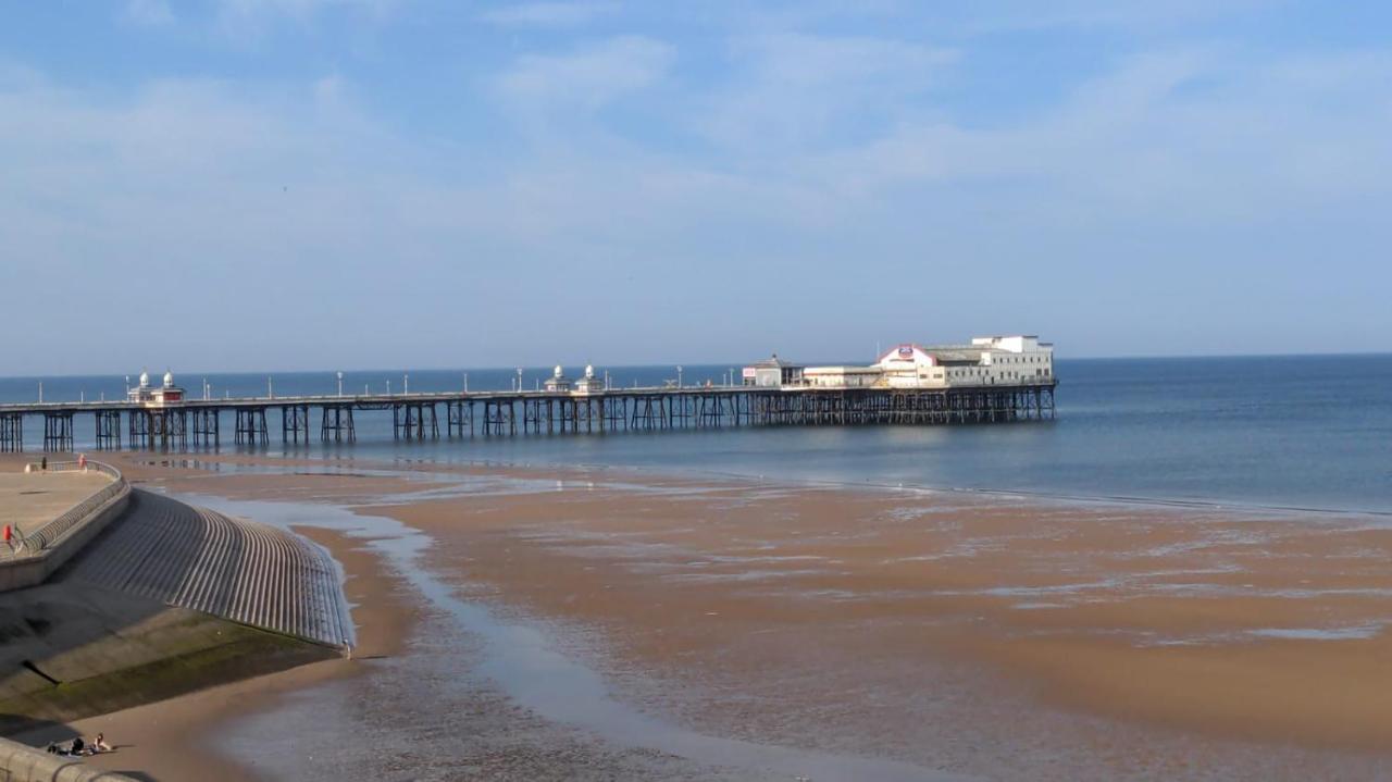 The Winter Garden Suites Blackpool Exterior foto